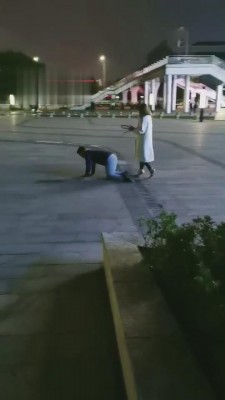 【小希女王】广场公开羞辱前男友 bf4370