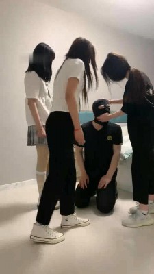 【精神小妹】多人嘴巴子专场 bf13255