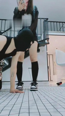 【一茶】学生S过膝袜羞辱班主任 bf16034