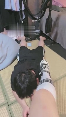 【妮可】学生S帆布鞋过膝袜辱狗 bf16604