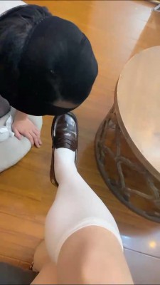 【绿子】萝莉主白丝皮鞋诱惑狗 bf25161