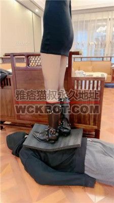 【沅芷大人】高跟长靴重度踩脚垫 bf36657