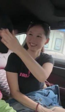 【狗哥】路边开发素人车内白袜虐 bf46002