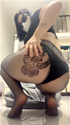 【覆面小妈】媚黑肥臀羞辱寸止炸J    260503-18
