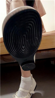【杪杪】哥哥和鞋子做    260507-13