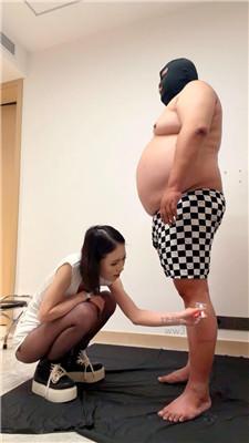 【念薇S】高帮鞋黑丝诱惑-剃光全身毛发 bf62895