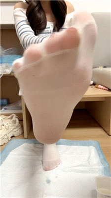 【佳琪】白丝酸奶裸足炸J    260513-29