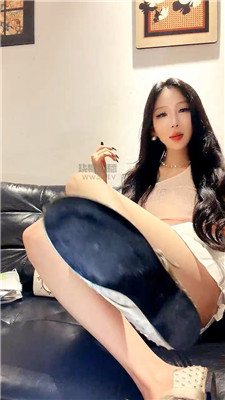 【知妤】裸足阿黑颜绿帽    260518-16