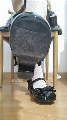 【佳怡】犬化训练    260521-14