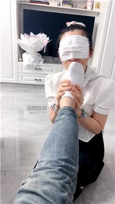 【宇王】原味白袜-玉足玩母狗 JS260526-38