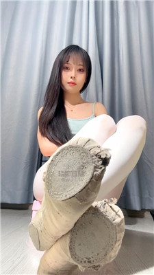 【海棠】舞蹈生学姐调雌堕母狗    260528-3