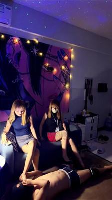 【柒柒S】3S女王联盟虐杀骚奴 JS260616-41