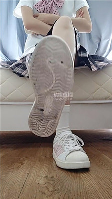 【佳怡】女绿玩弄贱狗的女朋友    260626-11