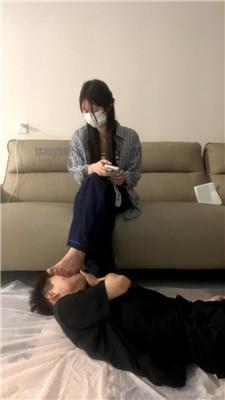 【小宇】踩背女神初体验 JS260701-41