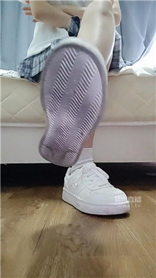 【佳怡】冰冰袜玩骚B学姐    260630-12