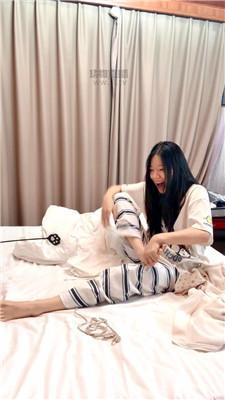 【软软】把你们的女神当狗虐 JS260808-37