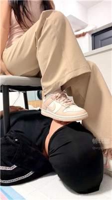 【静琪】深喉专场粉色dunk白袜裸足 JS260911-29